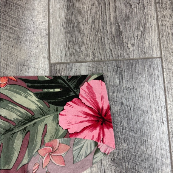 VS Mauve Hibiscus‎ Underwear - Picture 2 of 9